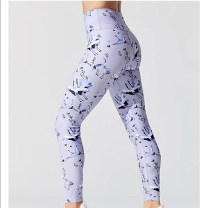 Carbon38 High waisted Lilac Leggings  S